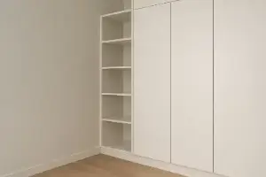 Moderné vstavané skrine